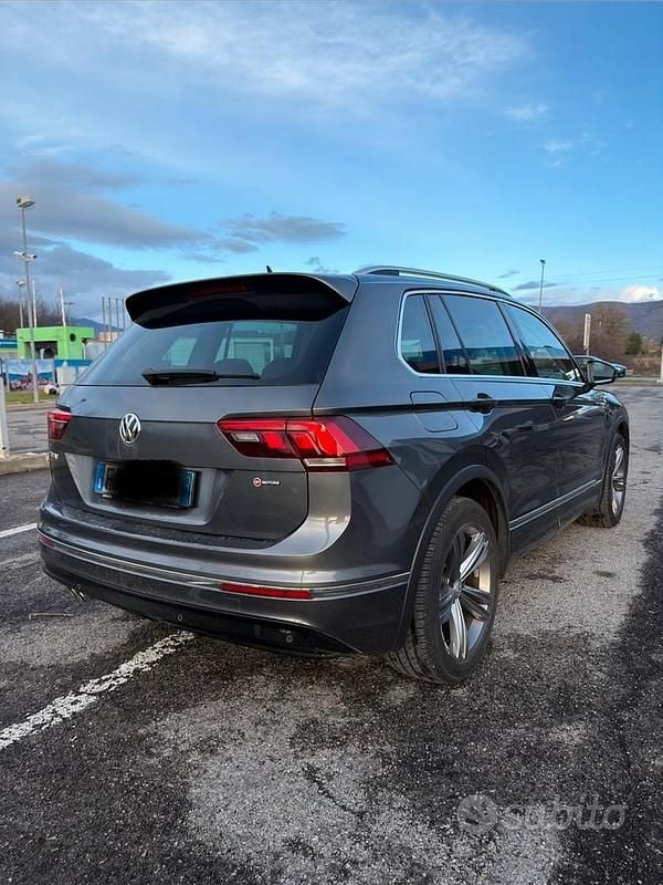 Usata VW Tiguan R-line 150 CV (110 kW) 2019 SUV