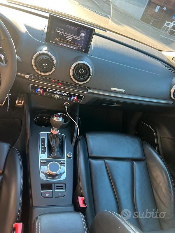 Usata Audi RS3 Ambiente 400 CV (294 kW) 2019 Nero Berlina