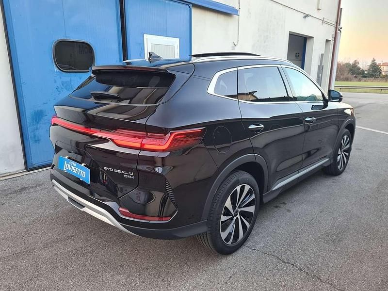 Nuova BYD Seal U Comfort 218 CV (160 kW) 2025 Delan black SUV