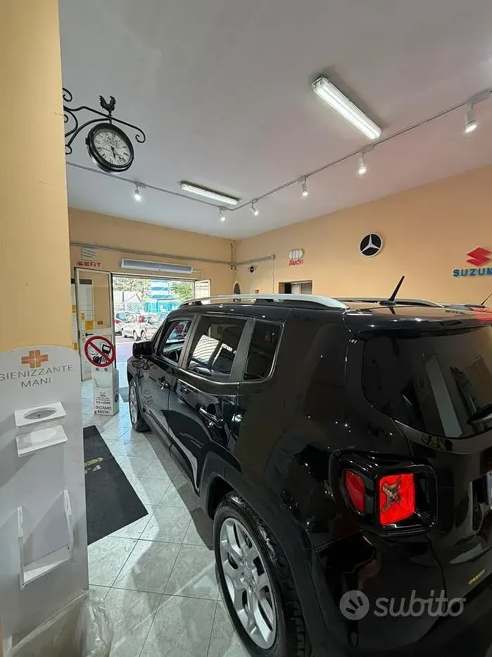 Usata Jeep Renegade Limited 120 CV (88 kW) 2017 Nero SUV