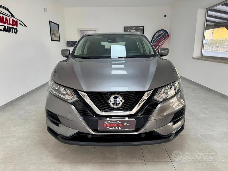 Usata Nissan Qashqai 116 CV (85 kW) 2020 Grigio SUV
