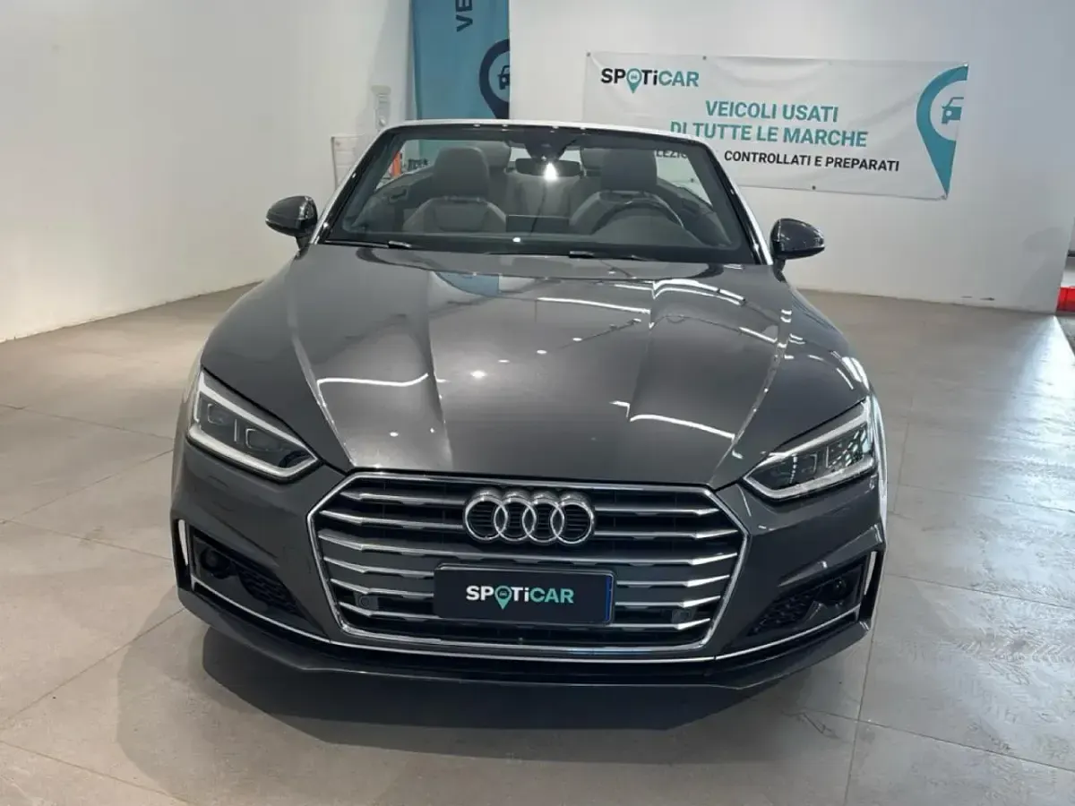 Usata Audi A5 S-Line 190 CV (139 kW) 2019 Grigio Coupé
