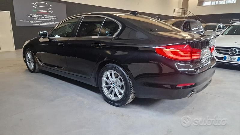 Usata BMW 520 Sport Line 190 CV (139 kW) 2019 Nero Berlina
