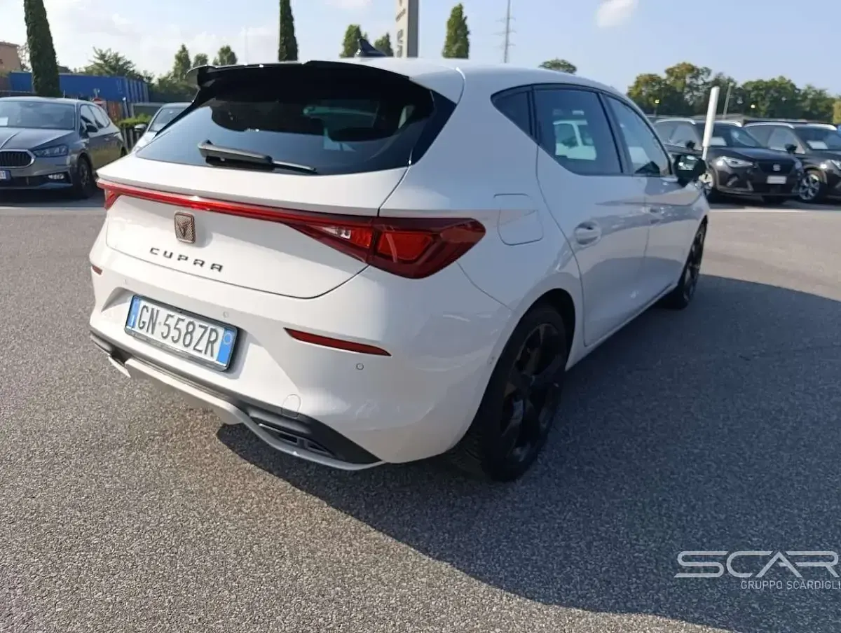 Usata Cupra Leon 150 CV (110 kW) 2023 Other Berlina