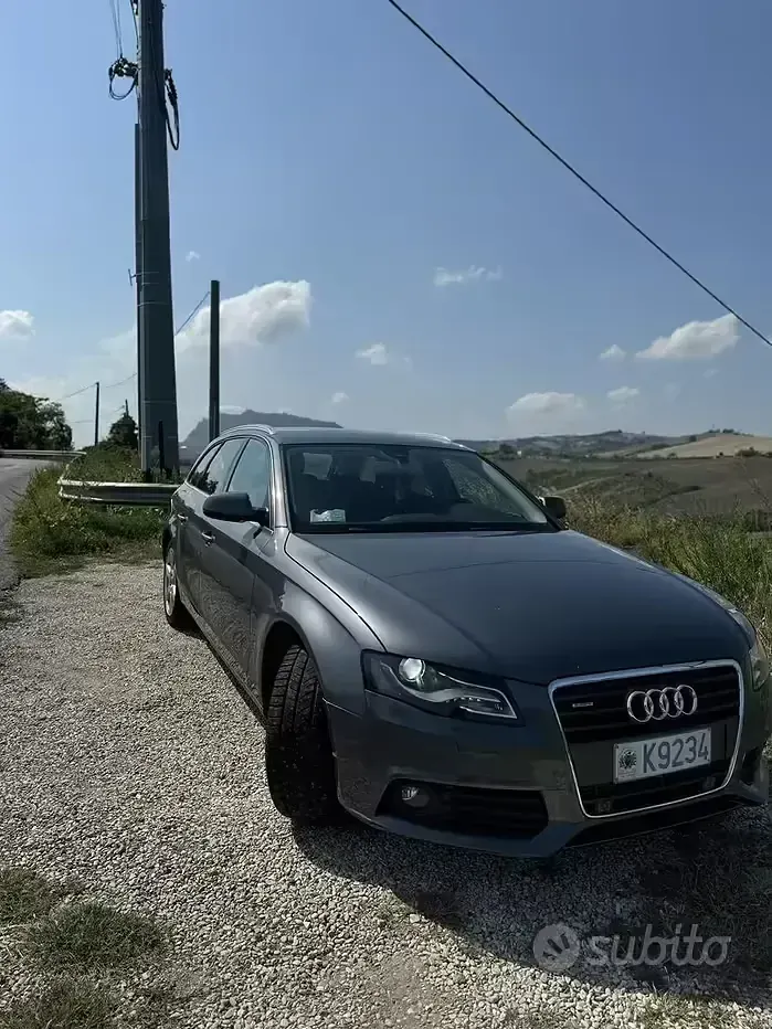 Usata Audi A4 170 CV (125 kW) 2012 Grigio Station wagon