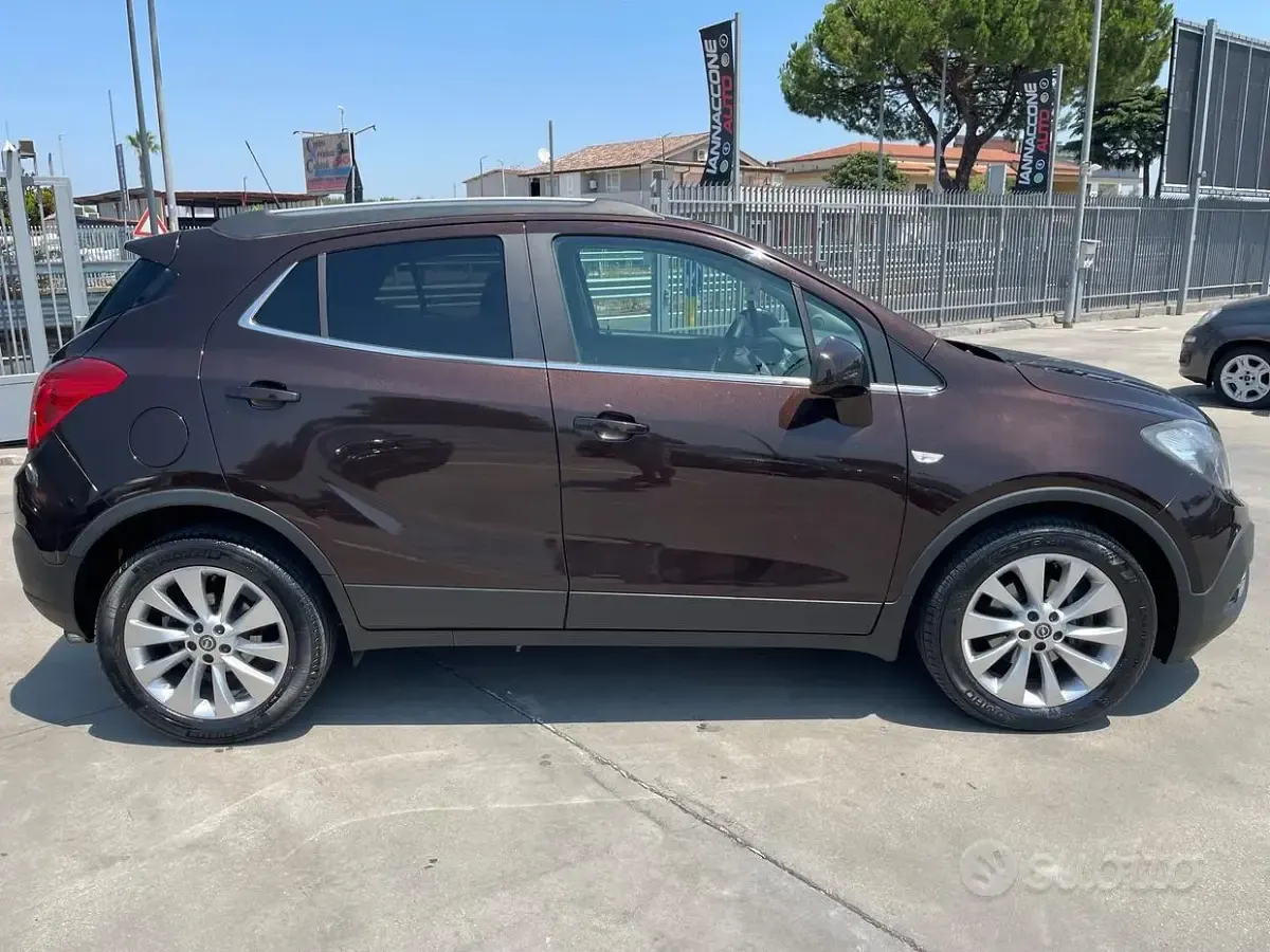 Usata Opel Mokka 140 CV (102 kW) 2014 Marrone SUV