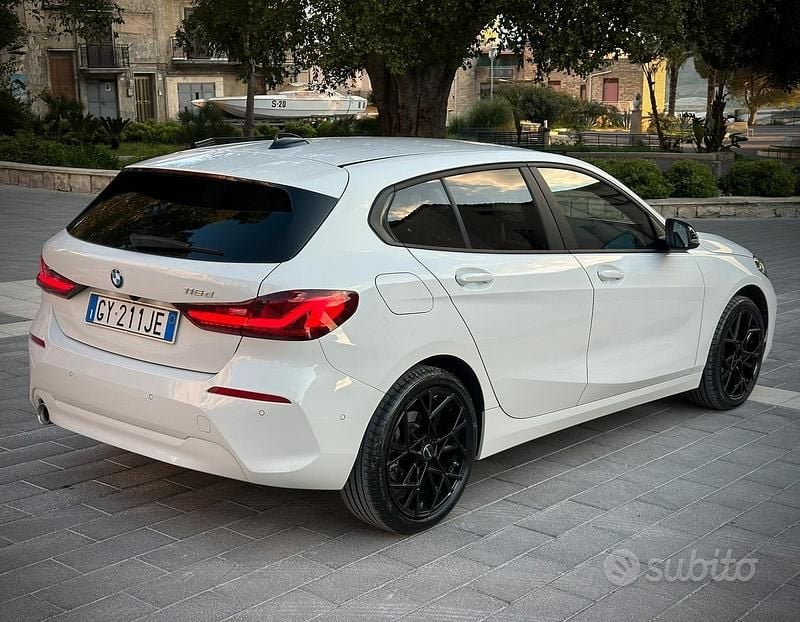 Usata BMW 116 Sport Line 2023 Bianco Utilitaria