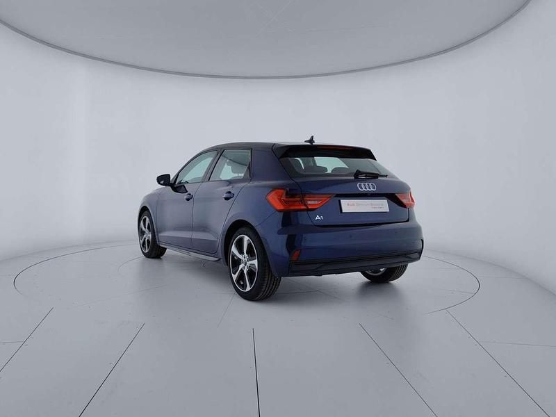 Nuova Audi A1 Business 116 CV (85 kW) 2025 Blu/azzurro SUV