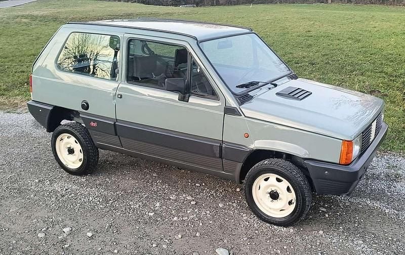Usata Fiat Panda 4x4 48 CV (35 kW) 1983 Verde Utilitaria