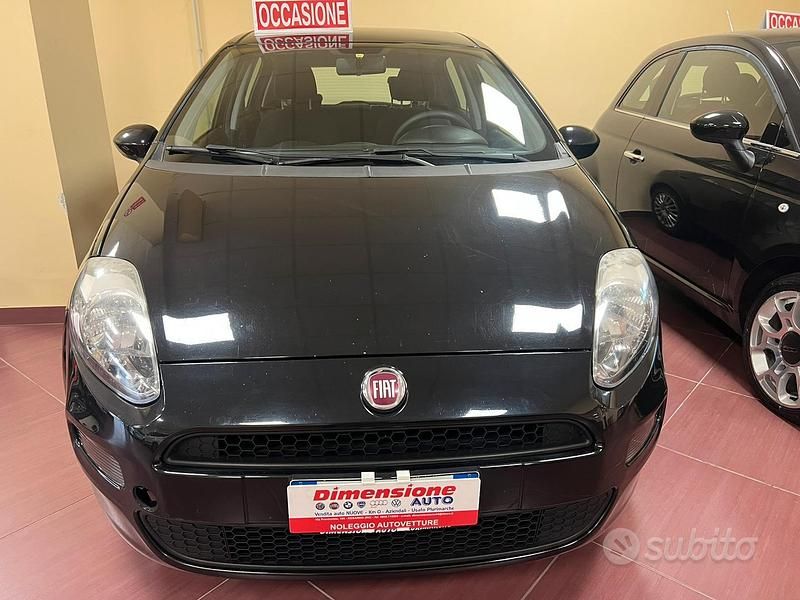 Nero Usata 2018 Fiat Punto Street Due volumi | 6999 € (Cara) - Immagine 1/4