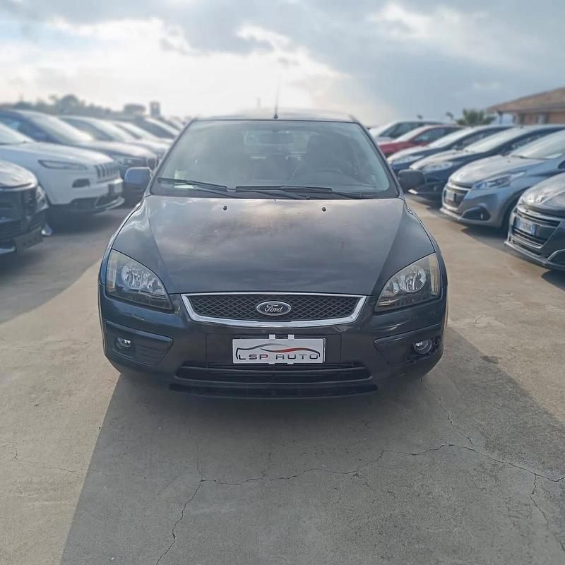 Usata Ford Focus 89 CV (65 kW) 2007 Nero Berlina