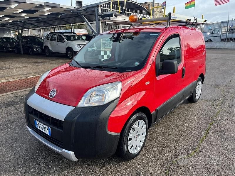 Usata Fiat Fiorino 95 CV (69 kW) 2015 Rosso Monovolume