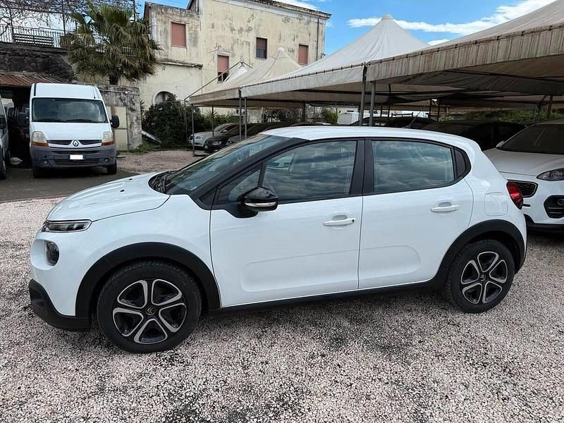 Usata Citroën C3 Shine 75 CV (55 kW) 2018 Bianco Berlina