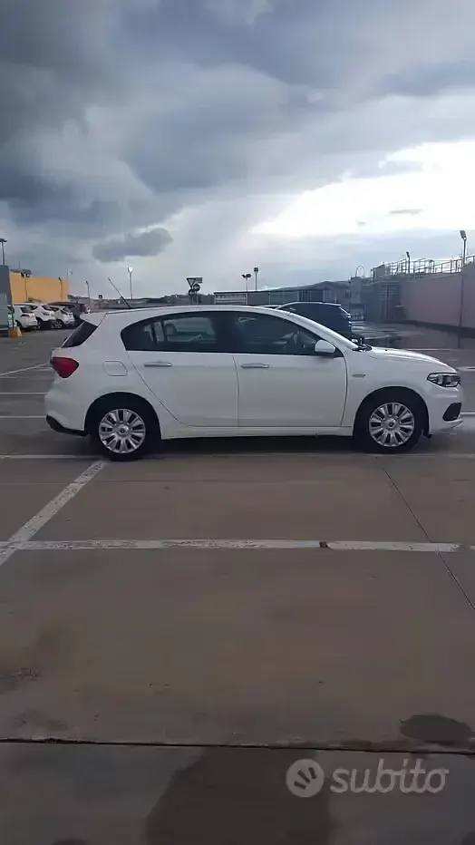 Usata Fiat Tipo 95 CV (69 kW) 2017 Bianco Berlina