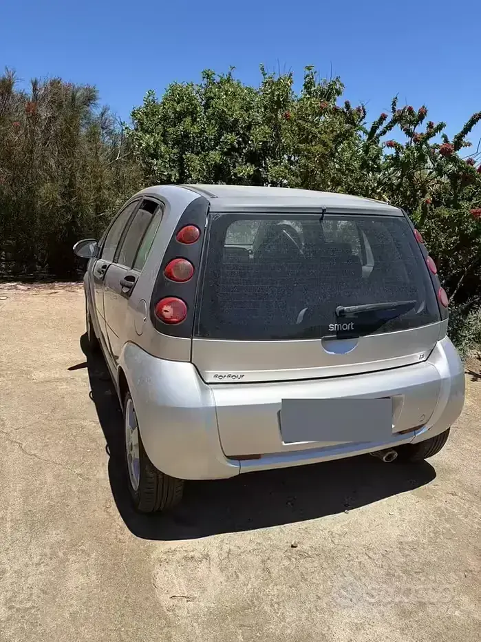 Usata Smart ForFour 95 CV (69 kW) 2004 Grigio Utilitaria