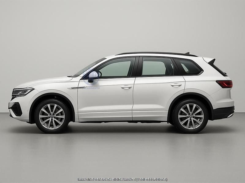 Usata VW Touareg 231 CV (169 kW) 2025 Bianco SUV