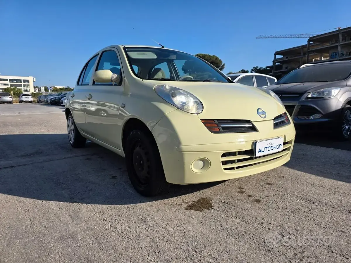 Usata Nissan Micra Acenta 80 CV (58 kW) 2005 Giallo Berlina