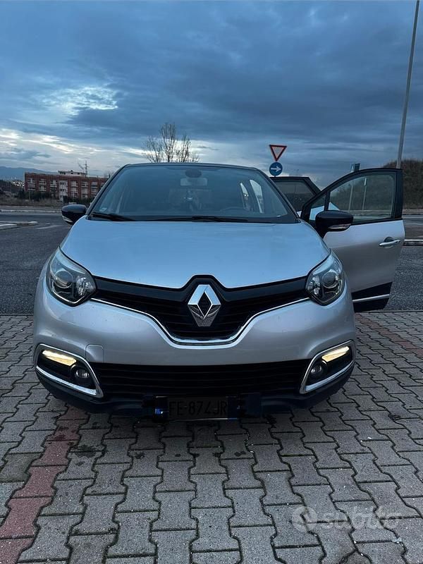 Usata Renault Captur Intens 90 CV (66 kW) 2016 SUV