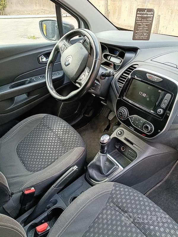 Usata Renault Captur 95 CV (69 kW) 2018 SUV