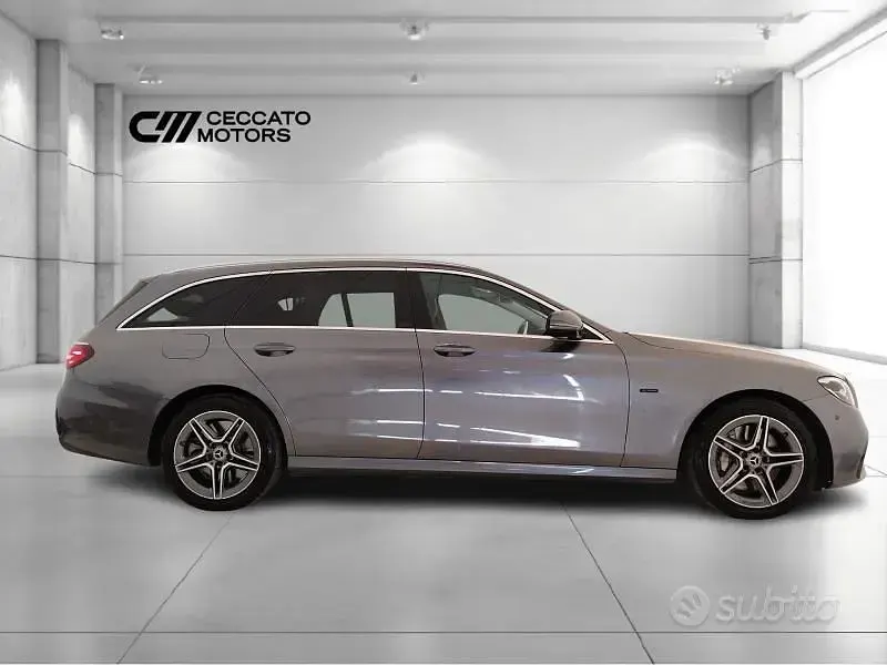 Usata Mercedes E300 194 CV (142 kW) 2020 Grigio Station wagon