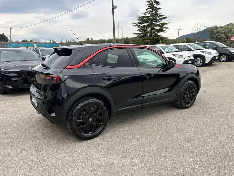 Usata Opel Mokka 101 CV (74 kW) 2024 Nero SUV