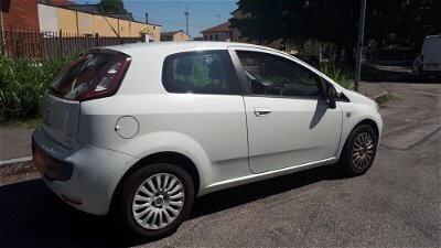 Usato 2010 Fiat Punto Evo 1.4 Benzin 105 CV (4.950 €)