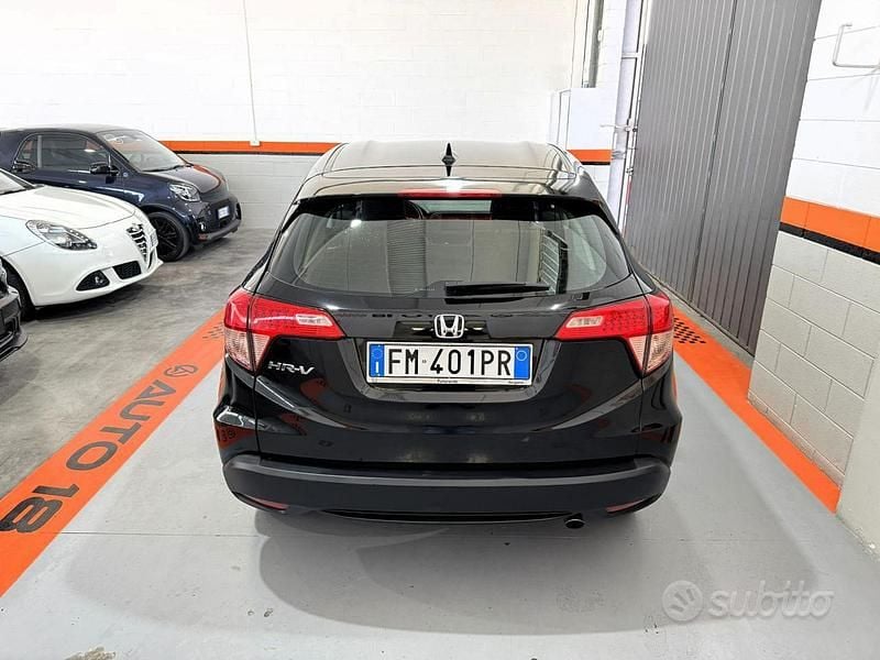 Usata Honda HR-V Comfort 131 CV (96 kW) 2018 Nero SUV