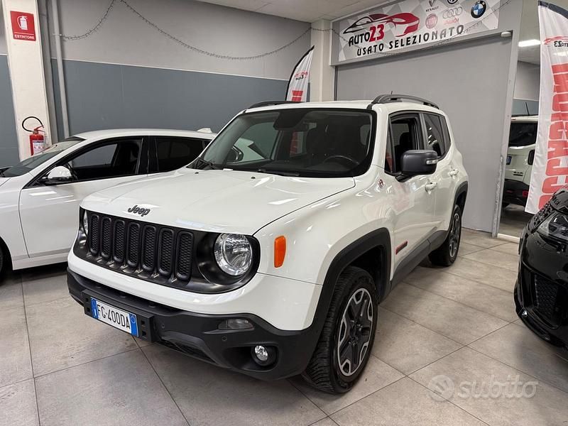 Usata Jeep Renegade Trailhawk 170 CV (125 kW) 2017 Bianco SUV