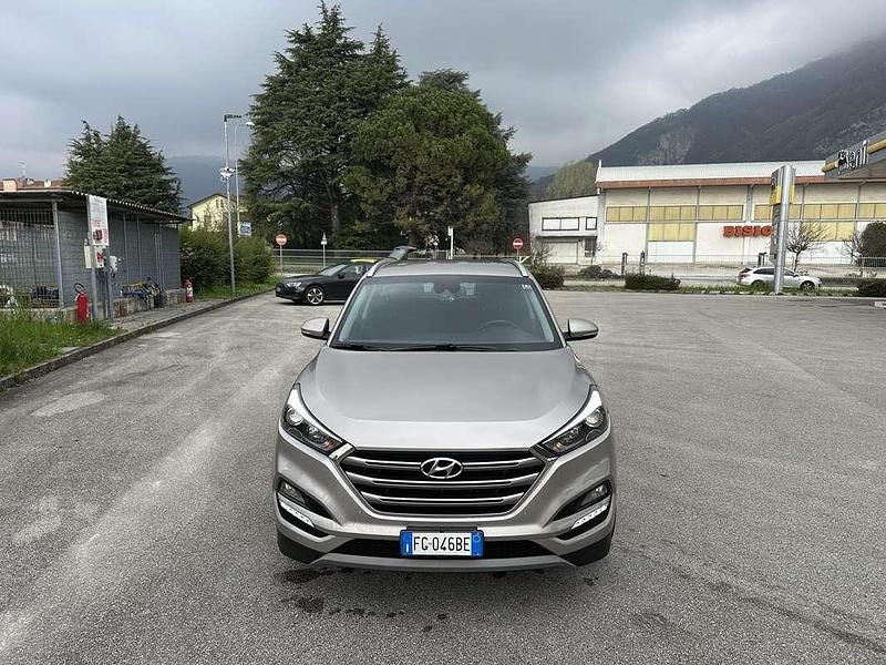 Usata Hyundai Tucson Xpossible 141 CV (103 kW) 2016 SUV