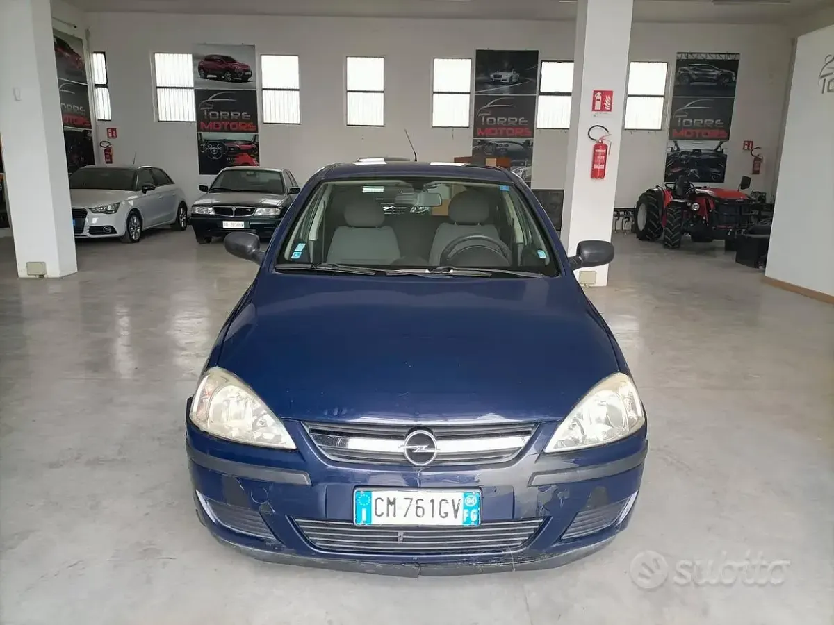 Usata Opel Corsa Enjoy 69 CV (50 kW) 2004 Blu Utilitaria