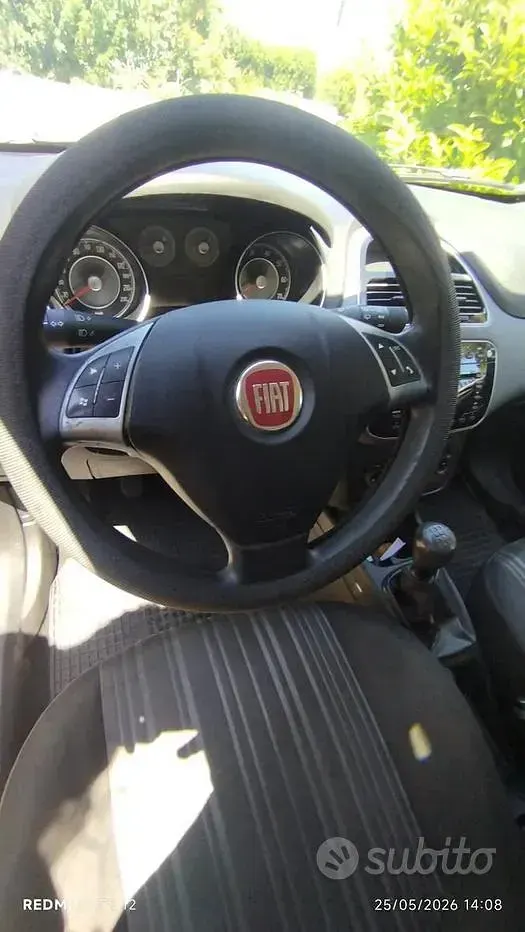 Usata Fiat Punto Evo 75 CV (55 kW) 2011 Bianco Utilitaria