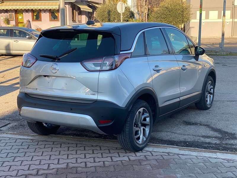 Usata Opel Crossland X Innovation 75 CV (55 kW) 2020 Grigio SUV