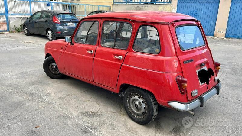 Usato 1990 Renault R4 1.0 Benzin 33 CV (4.000 €)