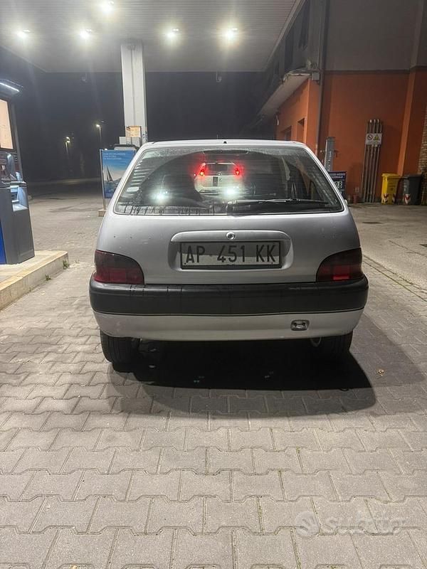 Usata Citroën Saxo Exclusive 60 CV (44 kW) 1997 Grigio Utilitaria