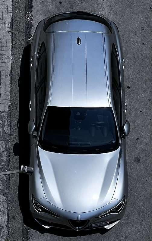Usata Alfa Romeo Stelvio Business 190 CV (139 kW) 2020 Argento SUV
