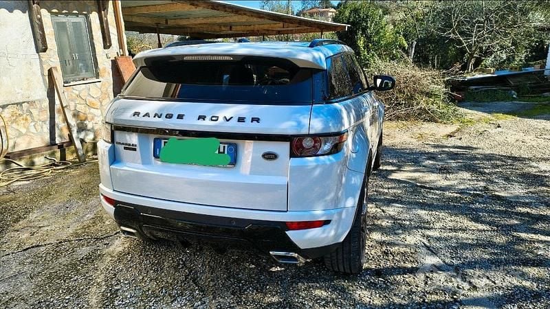 Usata Land Rover Range Rover evoque 150 CV (110 kW) 2012 Bianco SUV