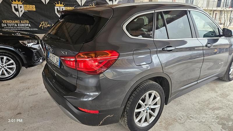 Usata BMW X1 150 CV (110 kW) 2018 Grigio SUV