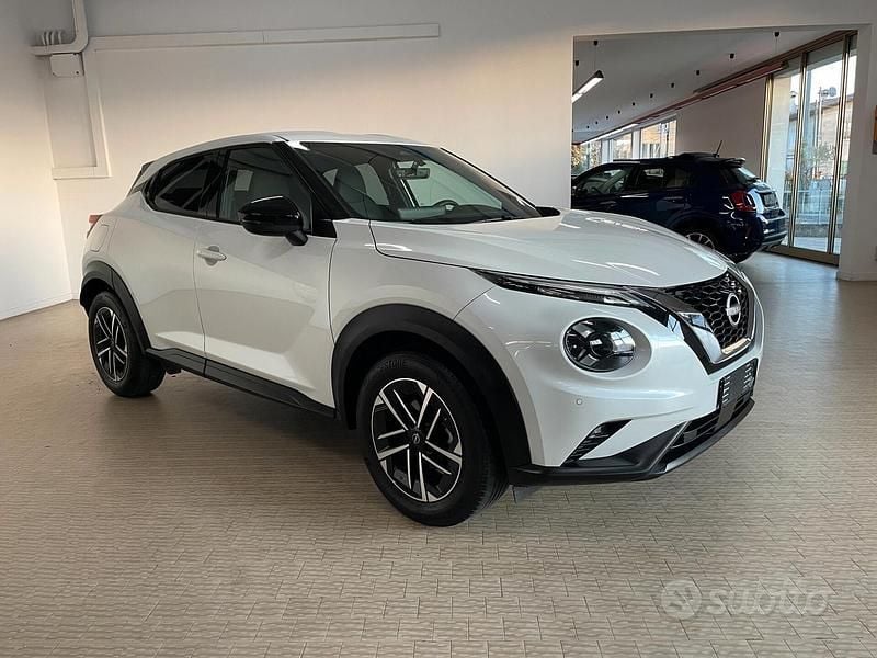 Usata Nissan Juke N-Connecta 114 CV (83 kW) 2025 Bianco SUV