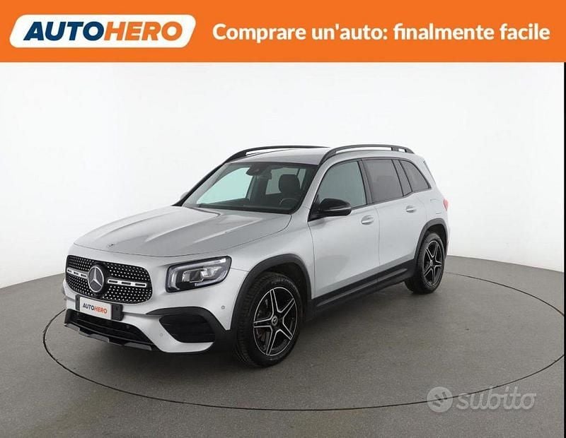 Usata Mercedes GLB200 Premium 149 CV (109 kW) 2023 Grigio SUV