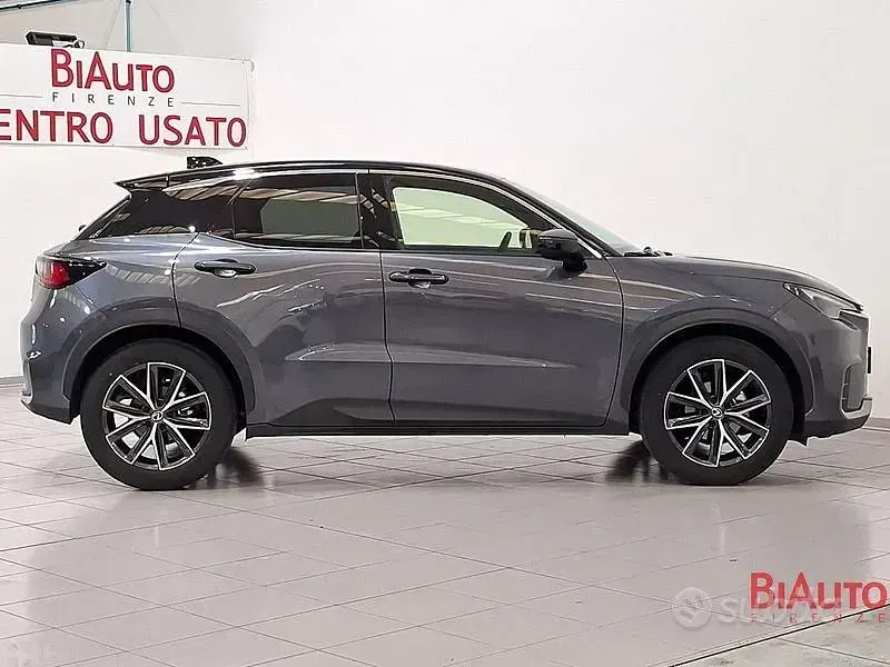 Usata Lexus LBX 91 CV (66 kW) 2025 Grigio SUV