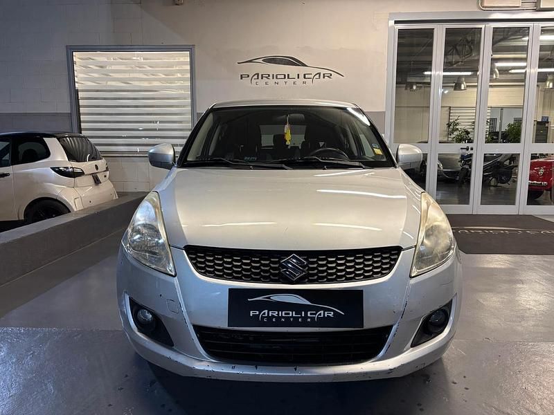 Usata Suzuki Swift GL 75 CV (55 kW) 2011 Argento Utilitaria
