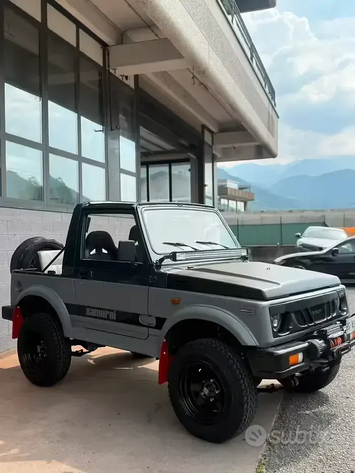 Usata Suzuki Samurai 1989 Grigio SUV