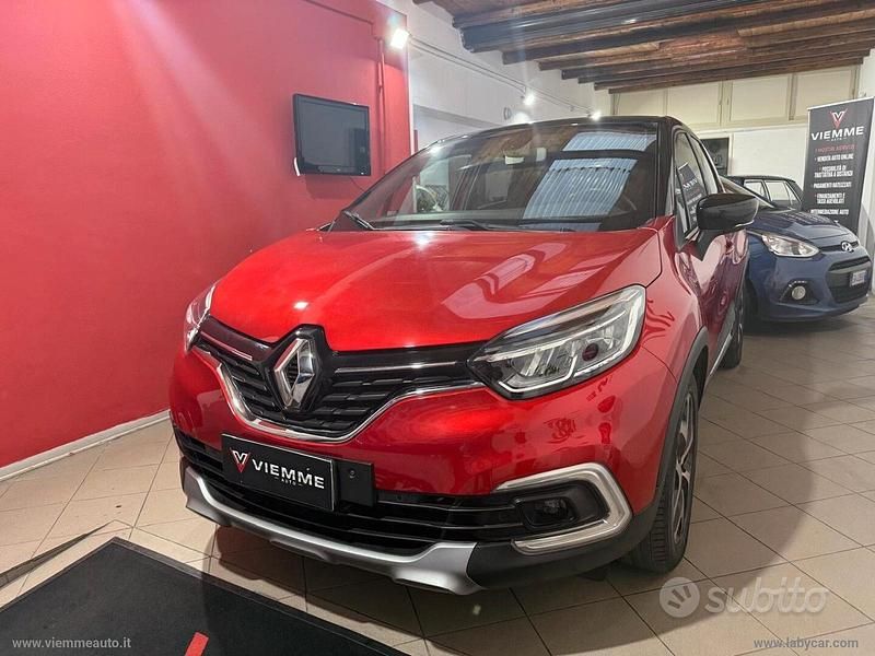 Usata Renault Captur Bose Edition 90 CV (66 kW) 2018 Rosso SUV