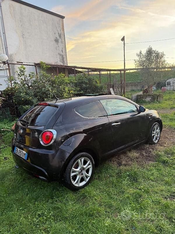 Begagnad Alfa Romeo MiTo Distinctive 120 HK (88 kW) 2010 Halvkombi