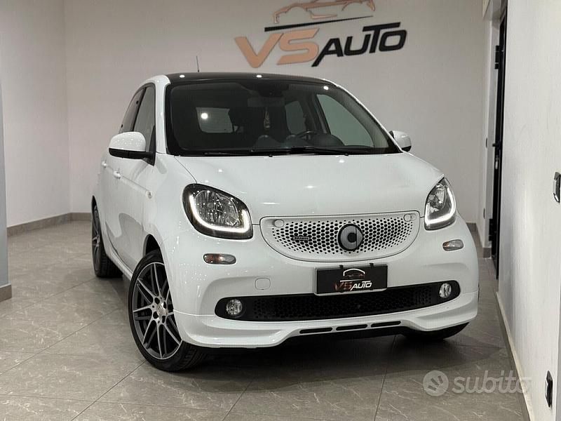 Usata Smart ForFour Brabus 109 CV (80 kW) 2018 Bianco Utilitaria