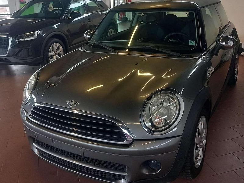 Grigio Usata 2009 Mini ONE Due volumi | 3900 € (Ottimo prezzo) - Immagine 1/4