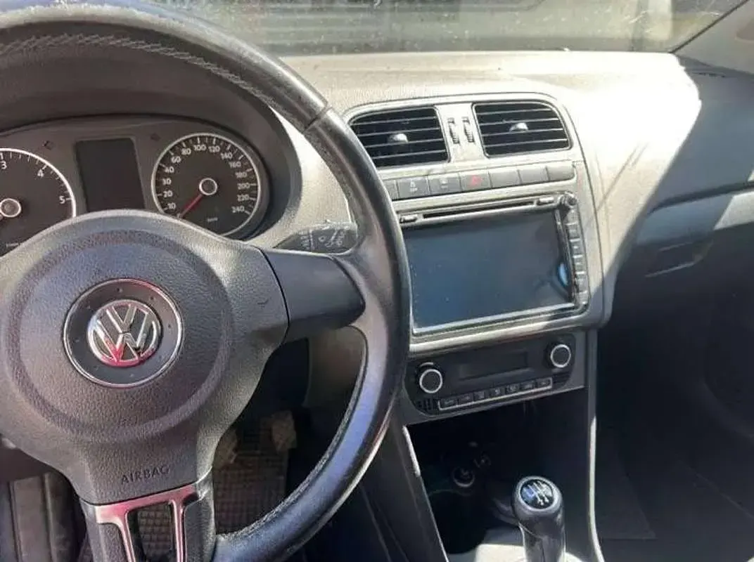 Usata VW Polo Highline 90 CV (66 kW) 2012 Bianco Utilitaria
