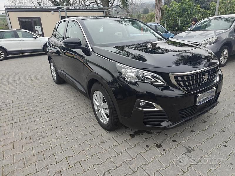 Usata Peugeot 3008 2020 Nero SUV