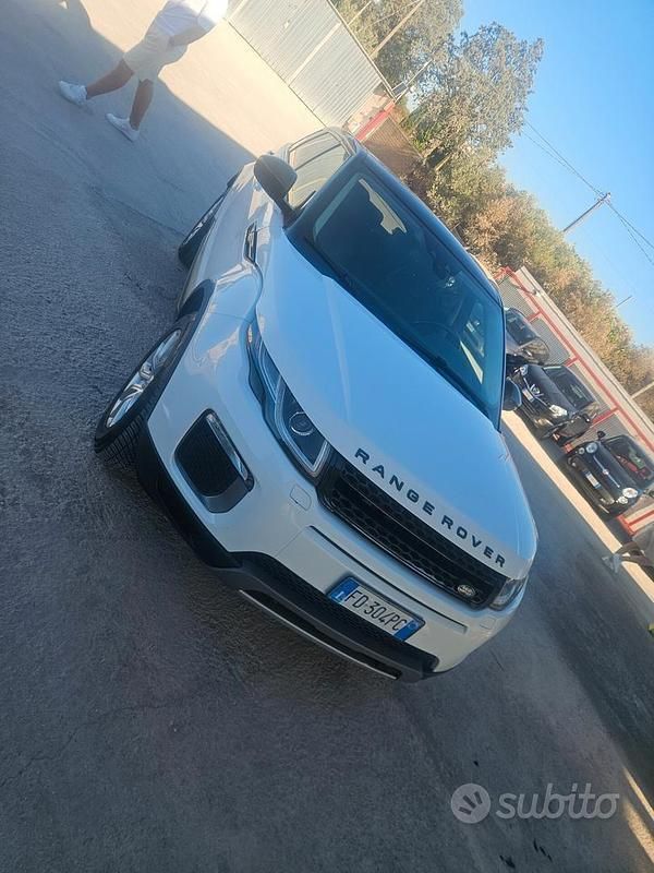 Usata Land Rover Range Rover evoque HSE 179 CV (131 kW) 2016 Bianco SUV