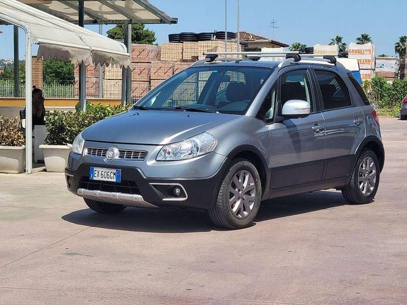 Grigio Usata 2014 Fiat Sedici Emotion SUV | 2600 € (Super prezzo) - Immagine 1/4